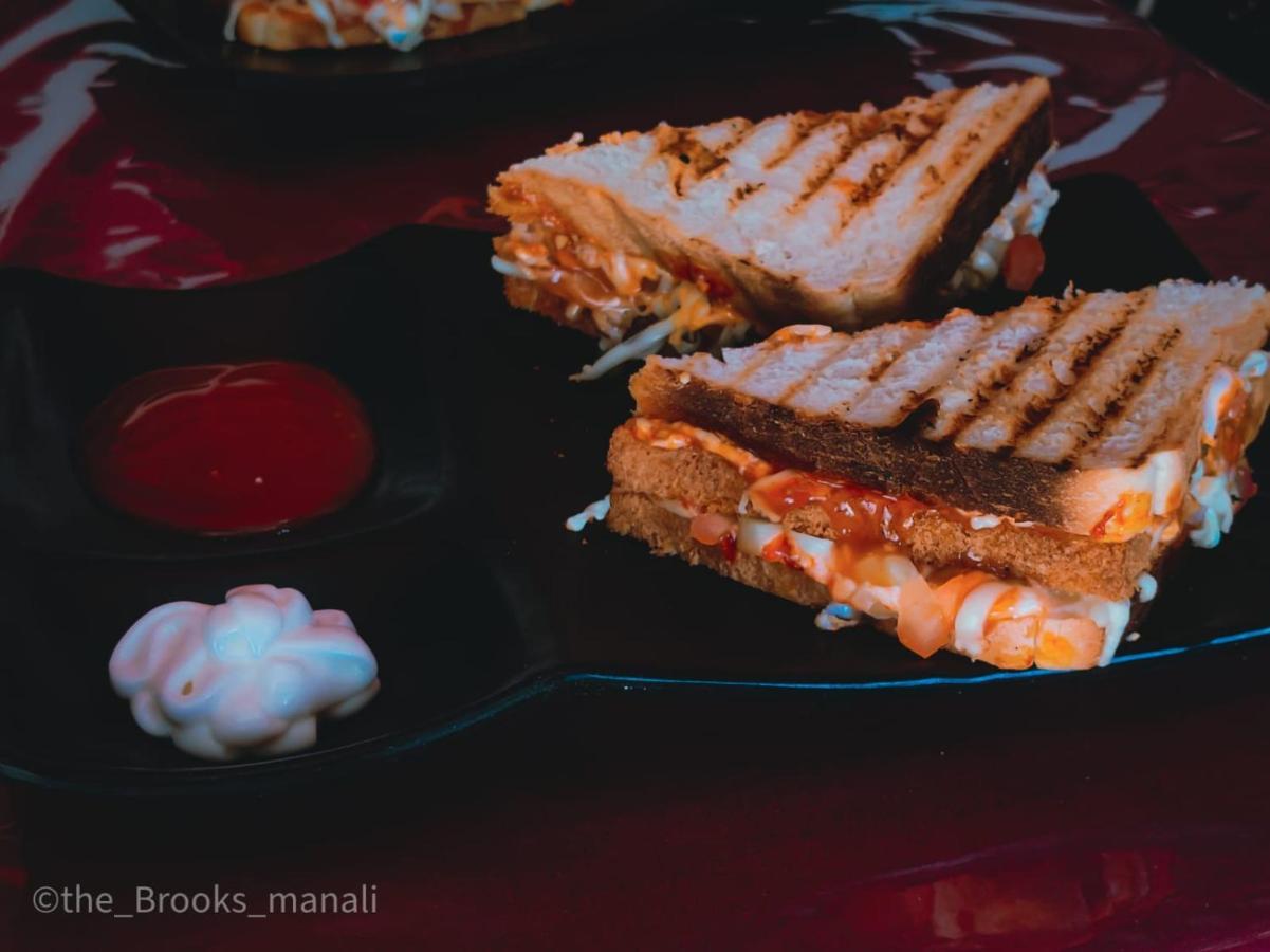 The Brooks, Manali Bed & Breakfast Ngoại thất bức ảnh